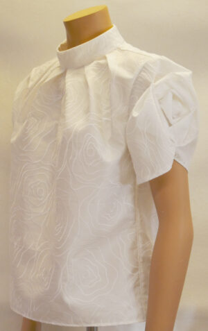 Blus med k-ärm stl M/38