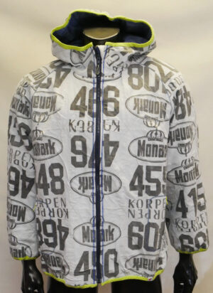 Varmfodrad jacka med huva stl L/54